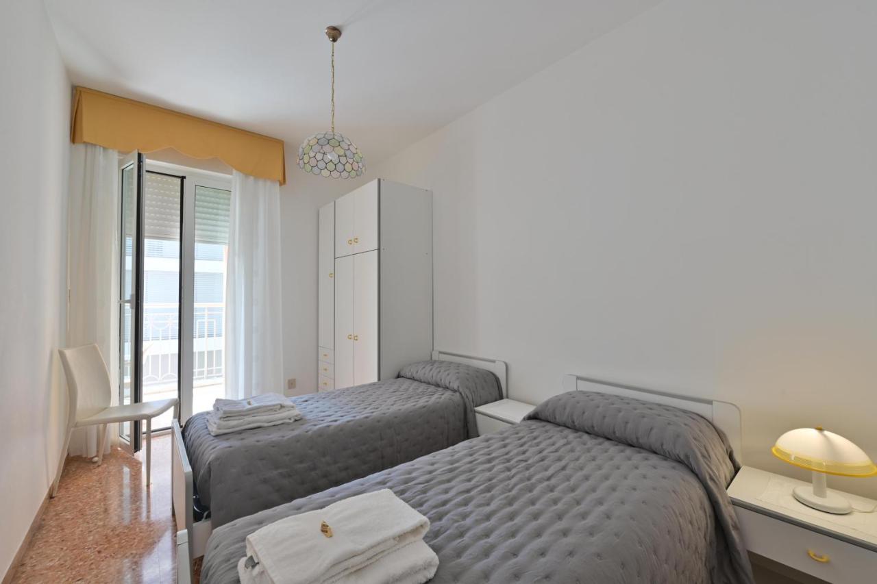 Residence Mariavittoria Lido di Jesolo Exterior photo