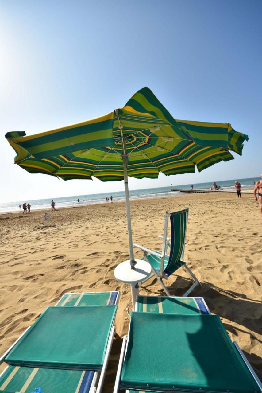 Residence Mariavittoria Lido di Jesolo Exterior photo